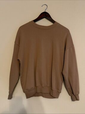 BP. Women's Crewneck Sweatshirt in Camel Brown